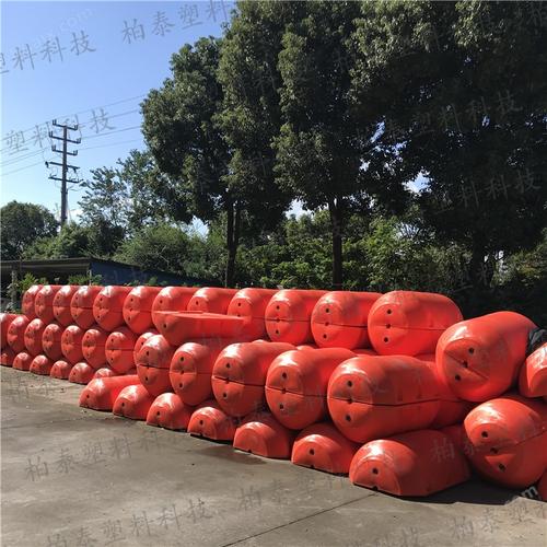 重庆芙蓉江水电厂漂浮式拦污浮筒